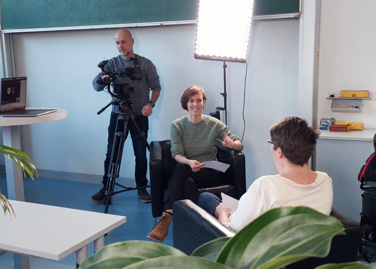 Auf eine gute Zusammenarbeit! Medienarbeit und Interviewtraining